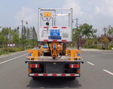 21米江鈴直臂高空作業(yè)車_藍(lán)牌伸縮臂路燈高空車_CLW5046JGKJ6型高空作業(yè)車