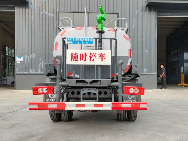 5噸福田噴灑車 小型水罐車 CLW5070GSSBDP型灑水車