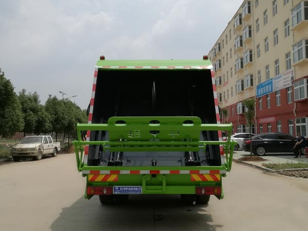 國六東風天錦壓縮垃圾車 CLW5180ZYSD6型壓縮式垃圾車